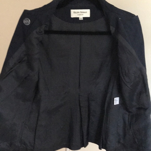 Helene Berman Short Military Pleat Back Mac - XS - Picture 5 of 5